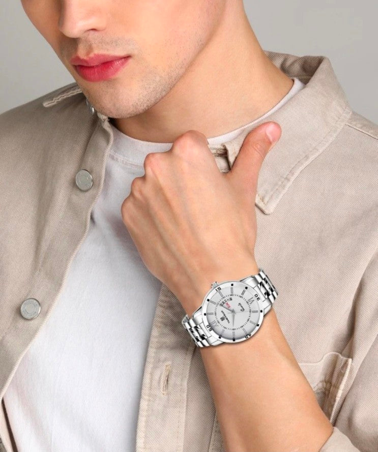 Analog Day Date Functioning Stainless Steel Chain Analog Watch